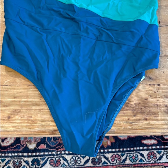Summersalt Teal and White one piece Swimsuit - Picture 3 of 6